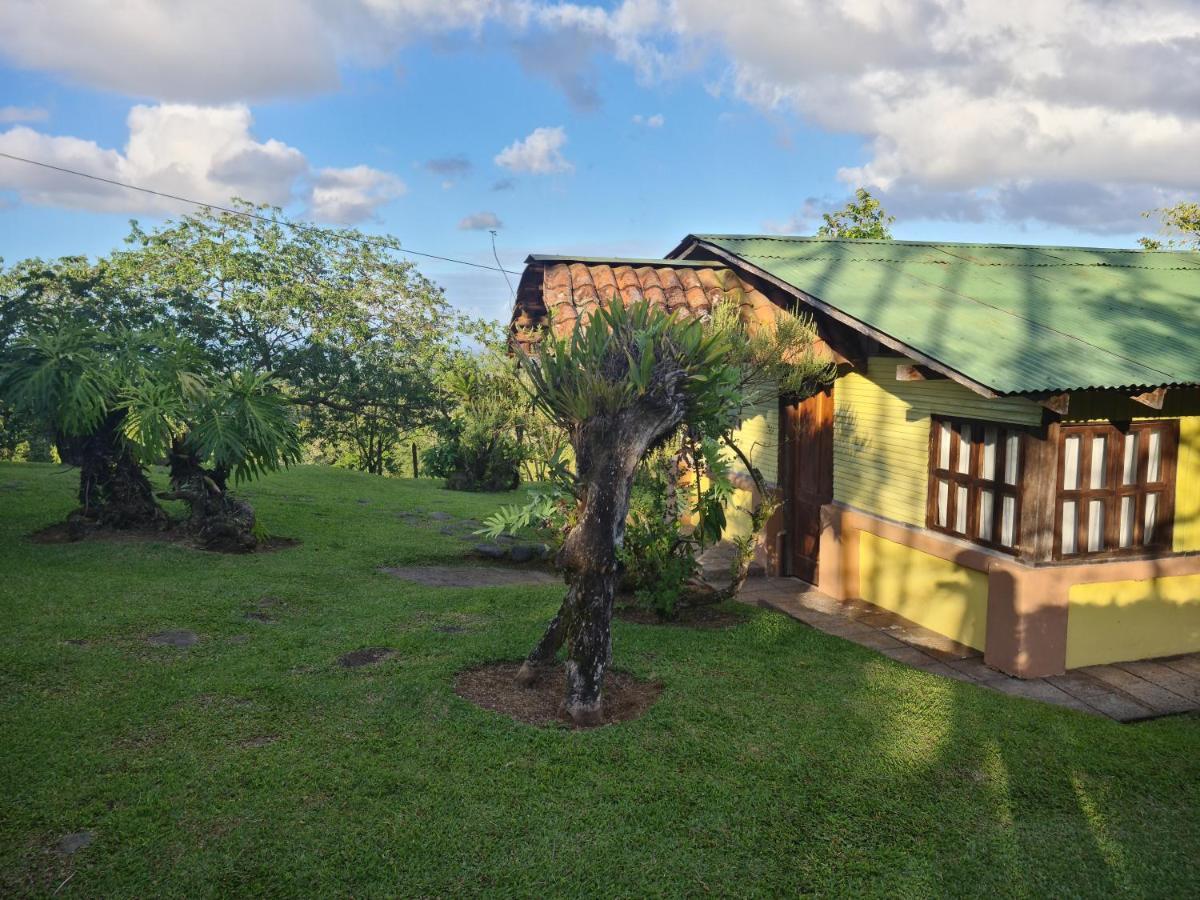 Los Gallitos Eco Lodge San Miguel  Exterior foto