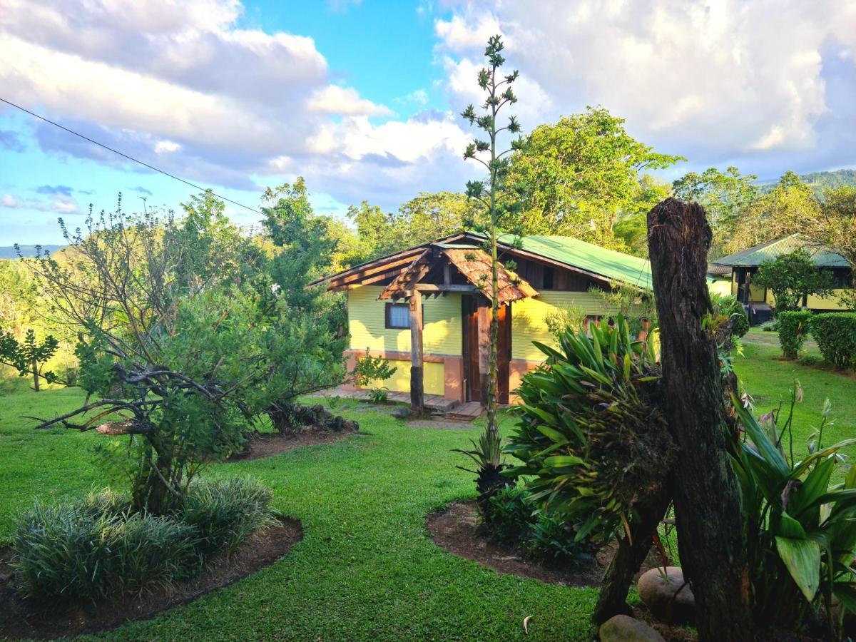 Los Gallitos Eco Lodge San Miguel  Exterior foto